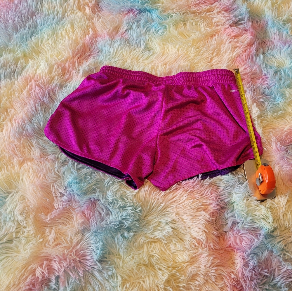 Short nike